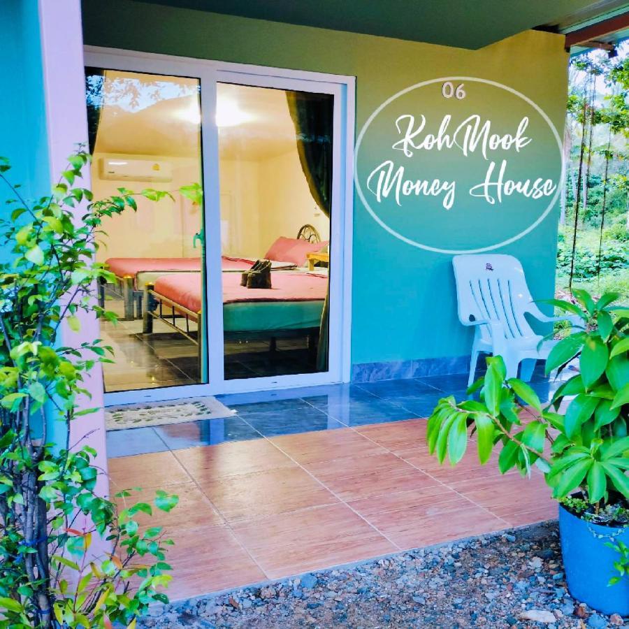Kohmook​ Money​ House Apartment Ko Mook Bagian luar foto